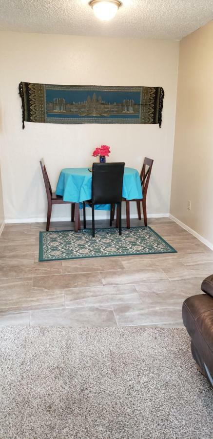 Cozy Condo Хюстън Екстериор снимка