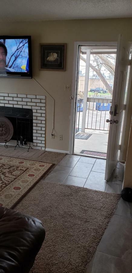 Cozy Condo Хюстън Екстериор снимка